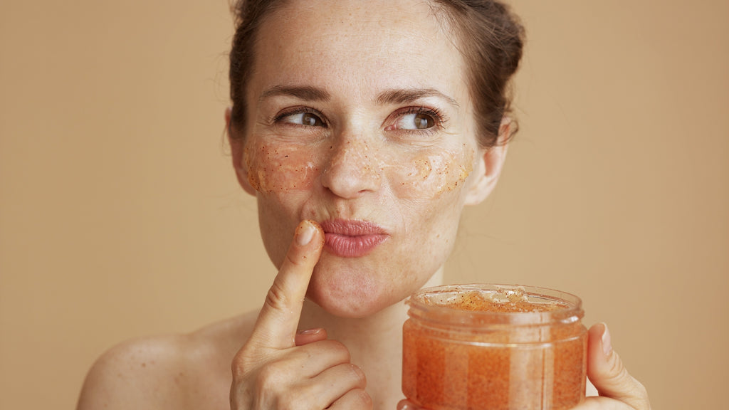 Quels sont les bienfaits d'un gommage corps au sucre?