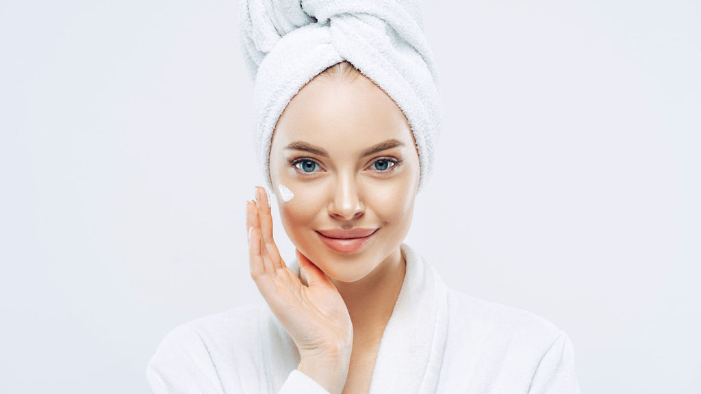 COMPRENDRE LE PH DE LA PEAU ET ADAPTER SES SOINS !