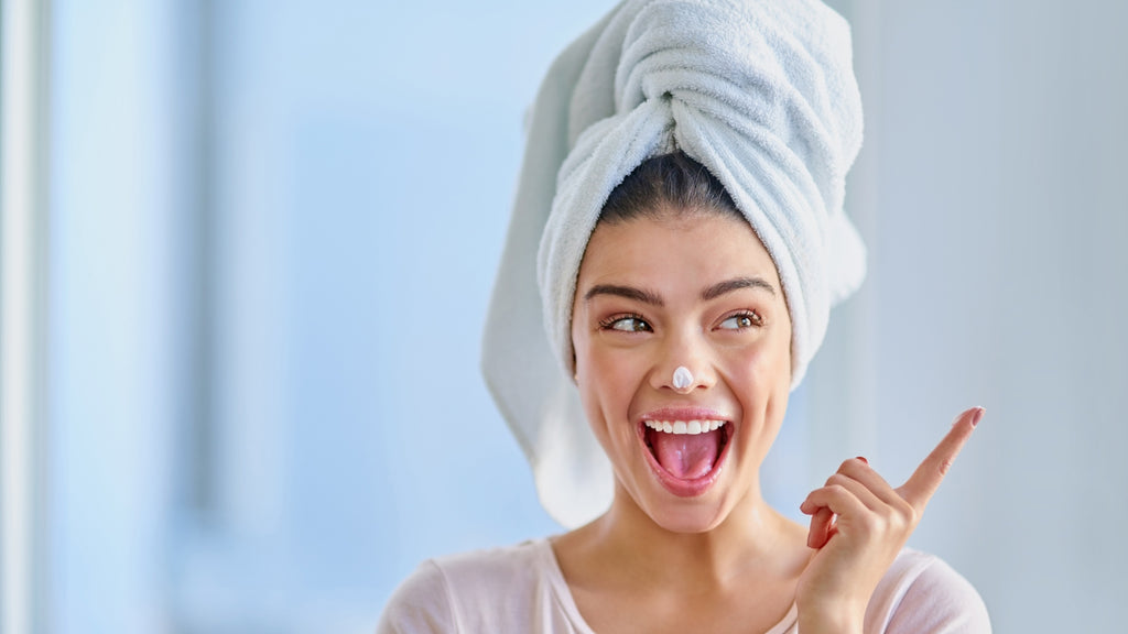 Guides d'Application : Tutoriels détaillés sur l'application correcte des produits cosmétiques